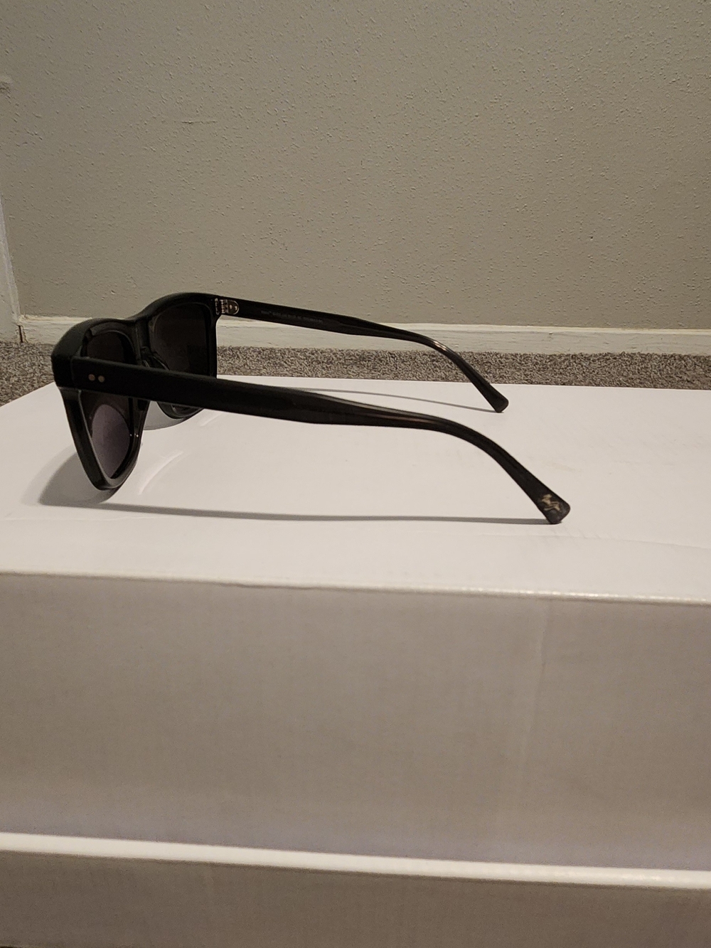Maui Jim Velzyland MJ 802-14G Black Square Sunglasses Gray Polarized Lens - Picture 4 of 10